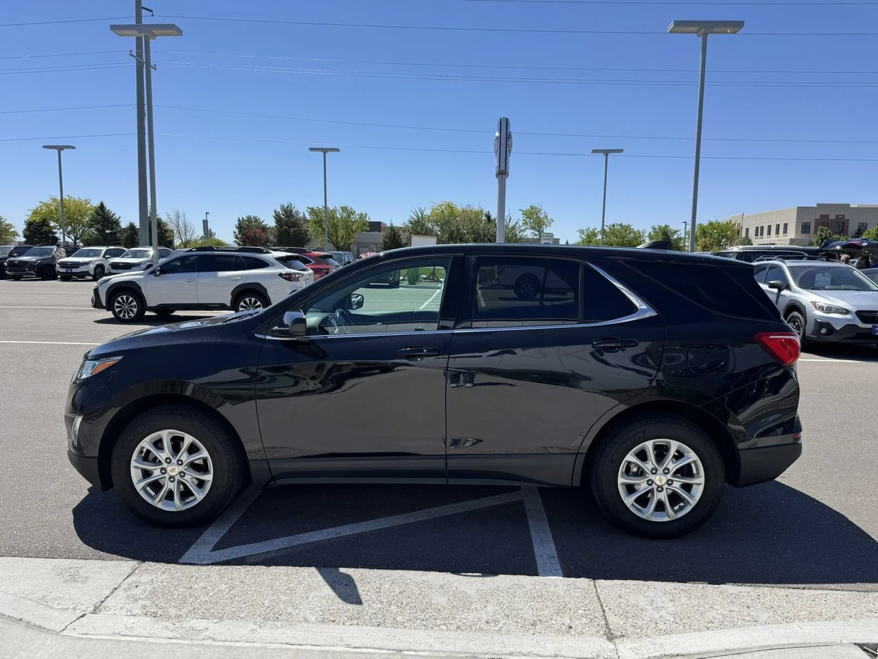 Used 2020 Mosaic Black Metallic Chevrolet LT image 4