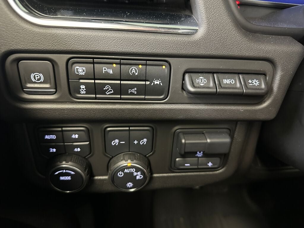 Certified Used 2023 Black Chevrolet High Country image 13