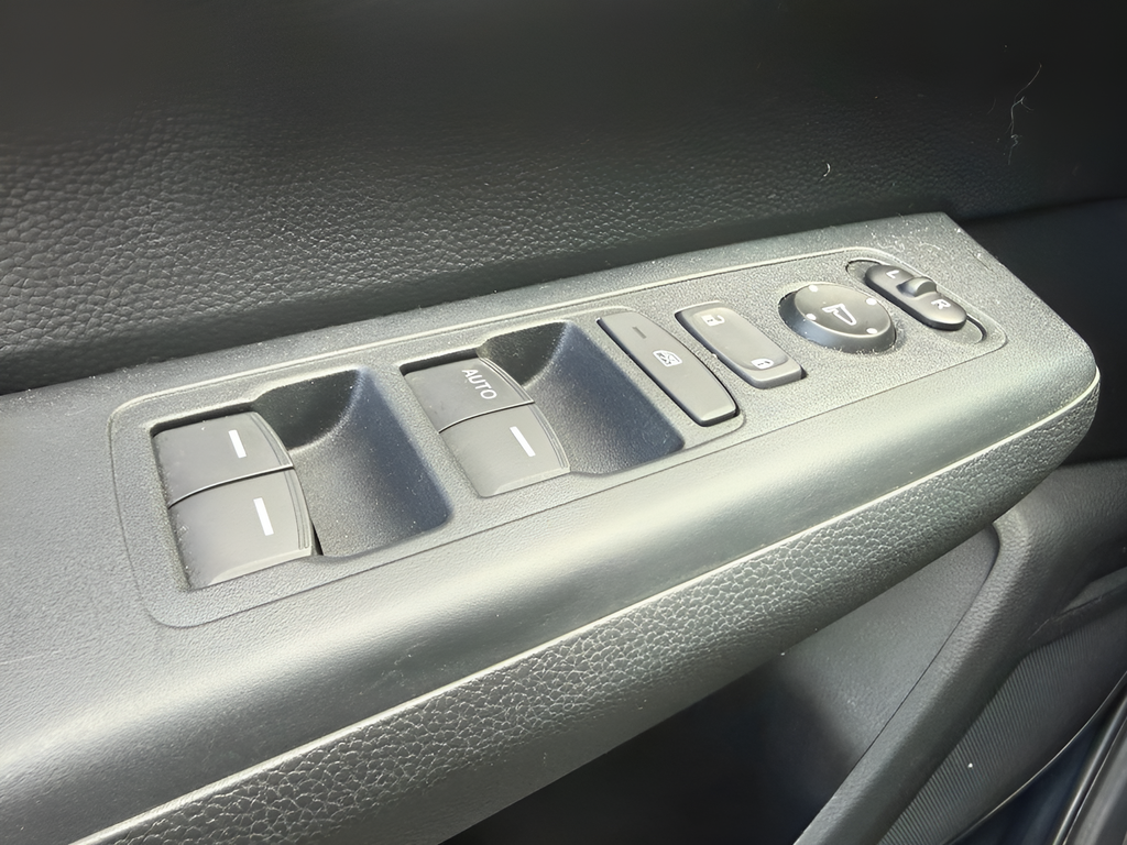 Used 2024 Gray Honda LX image 25
