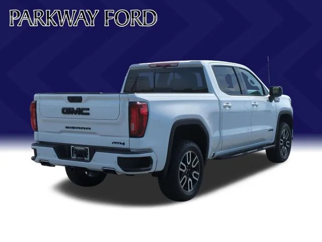Used 2025 White GMC AT4 image 5
