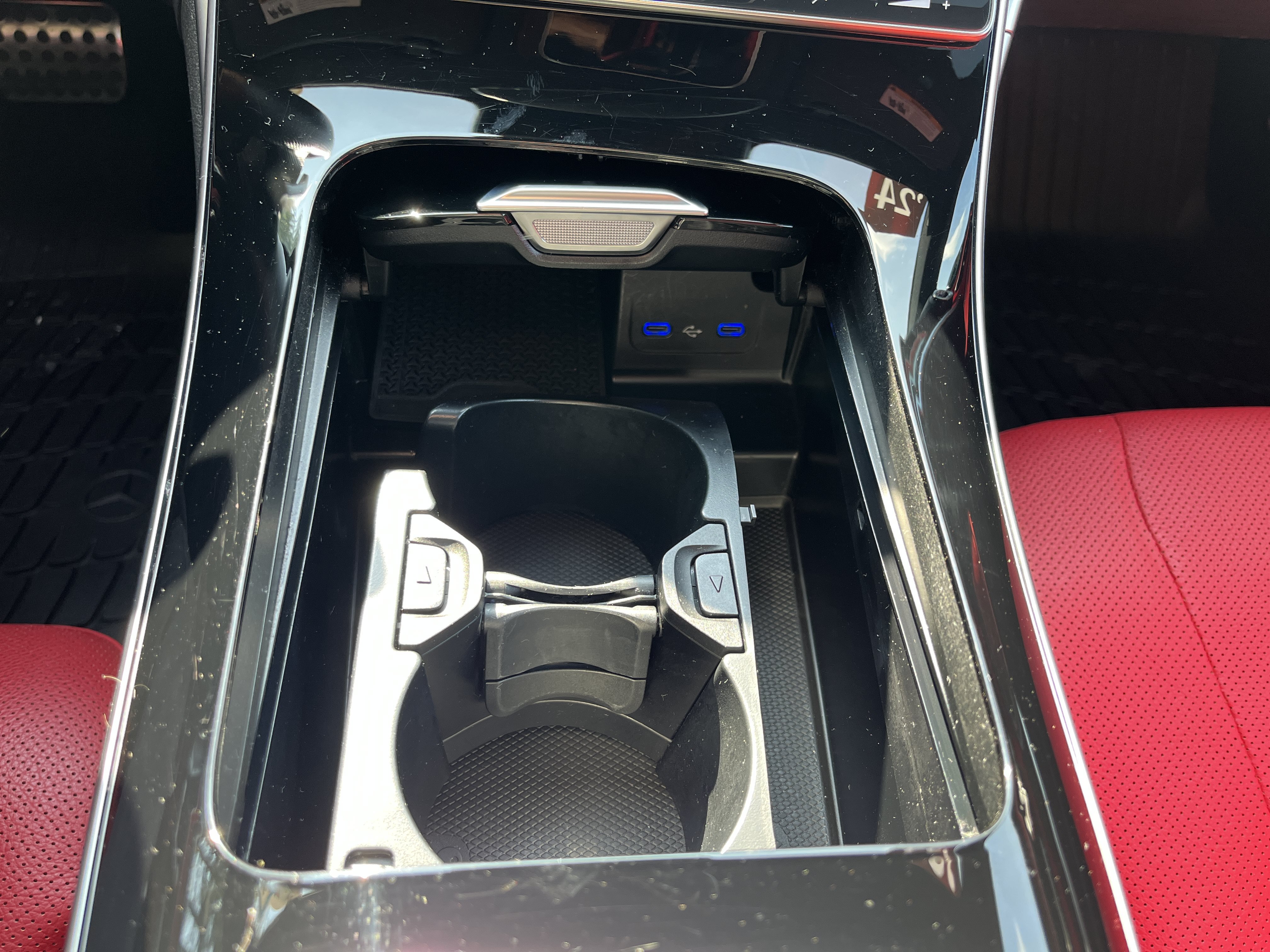 Certified Used 2024 MANUFAKTUR Graphite Grey Magno Mercedes-Benz CLE 300 4MATIC® Coupe image 32