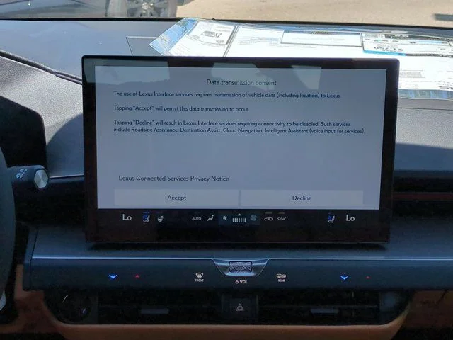 New 2026 Cloudburst Gray Lexus ES 350h PREMIUM image 17