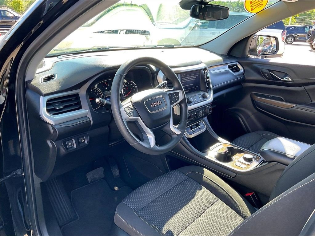 Used 2023 Black GMC SLE image 8