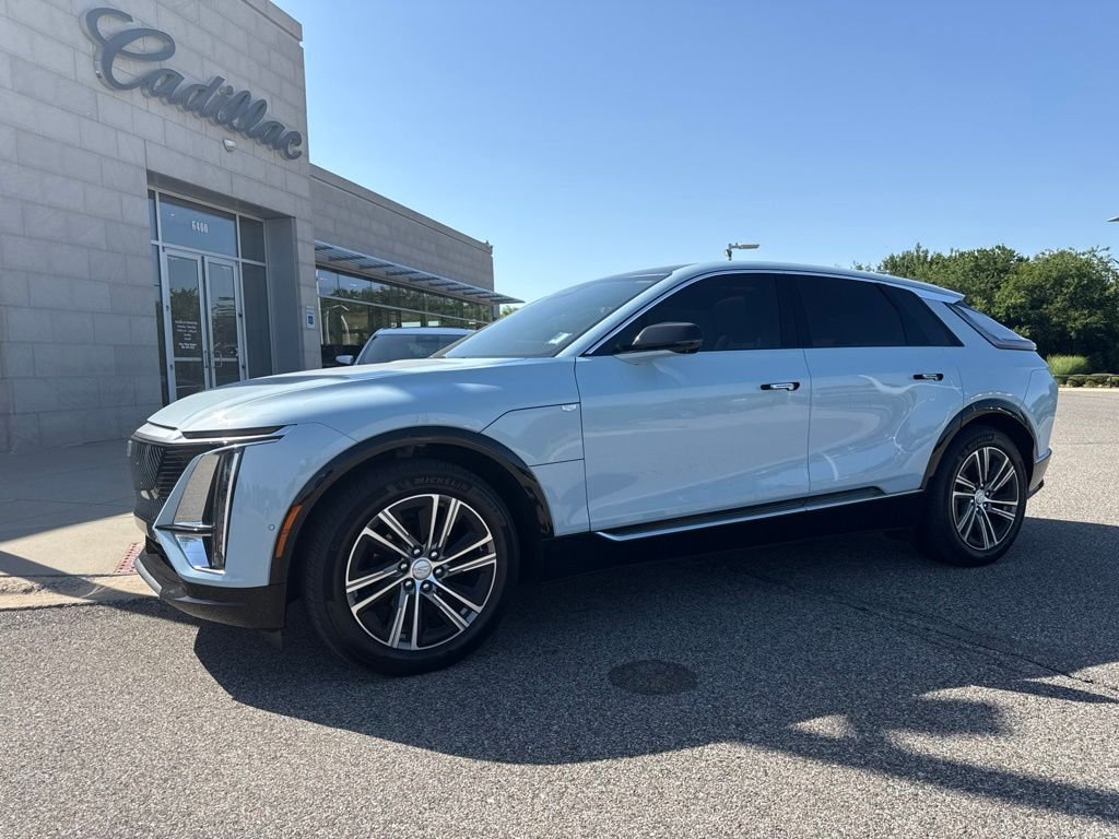 Used 2024 Blue Cadillac Luxury image 1