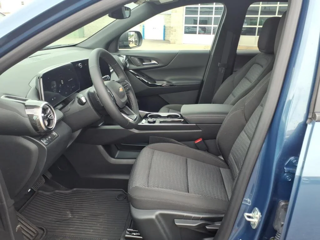 2026 Chevrolet Equinox LT - Photo 7