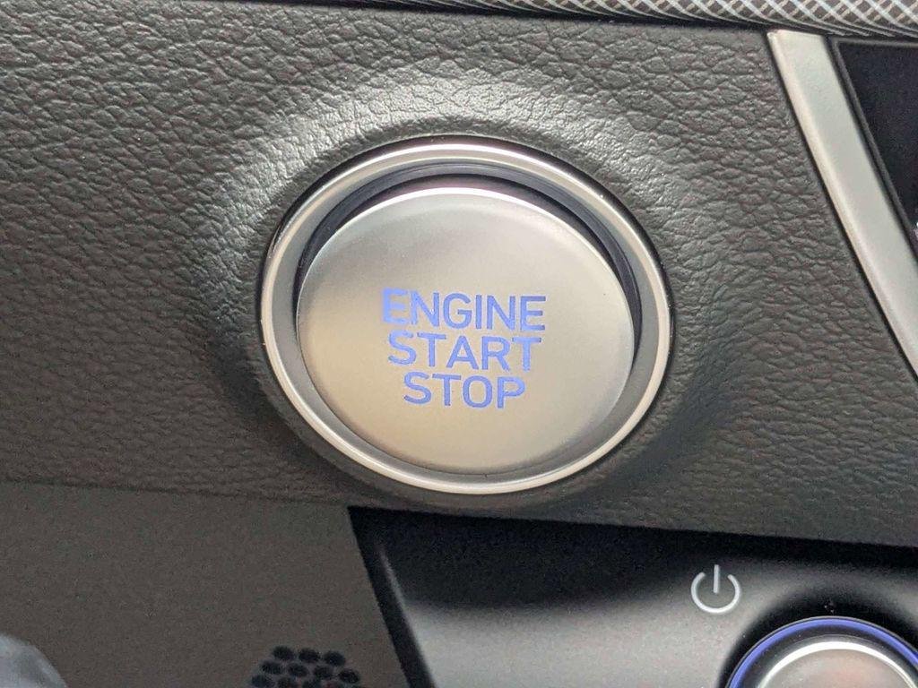 New 2026 Silver Hyundai SEL Sport image 30