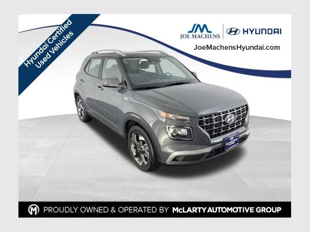 2025 Hyundai Venue SEL IVT's photo