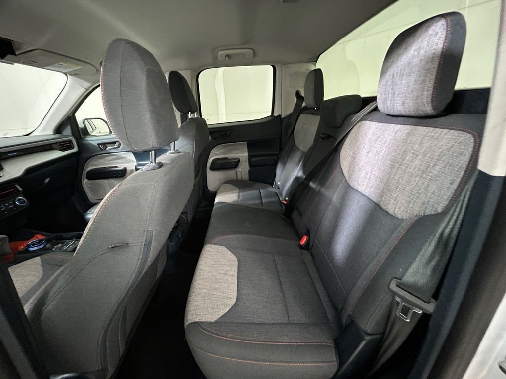 Used 2022 White Ford XLT image 19