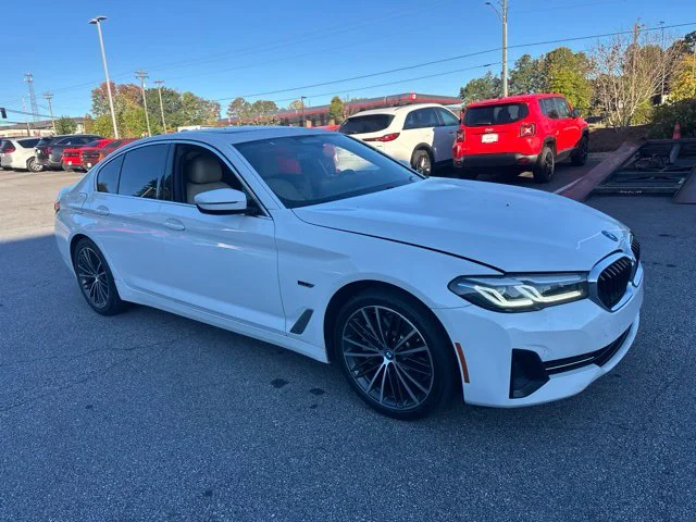 Used 2023 White BMW 530e iPerformance image 1
