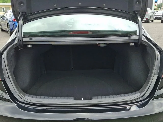 Used 2024 Black Kia GT-Line image 31