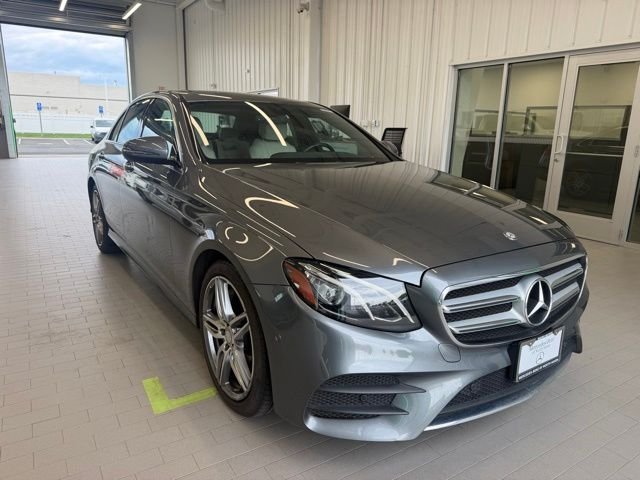 2017 Mercedes-Benz E-Class E300 4MATIC's photo
