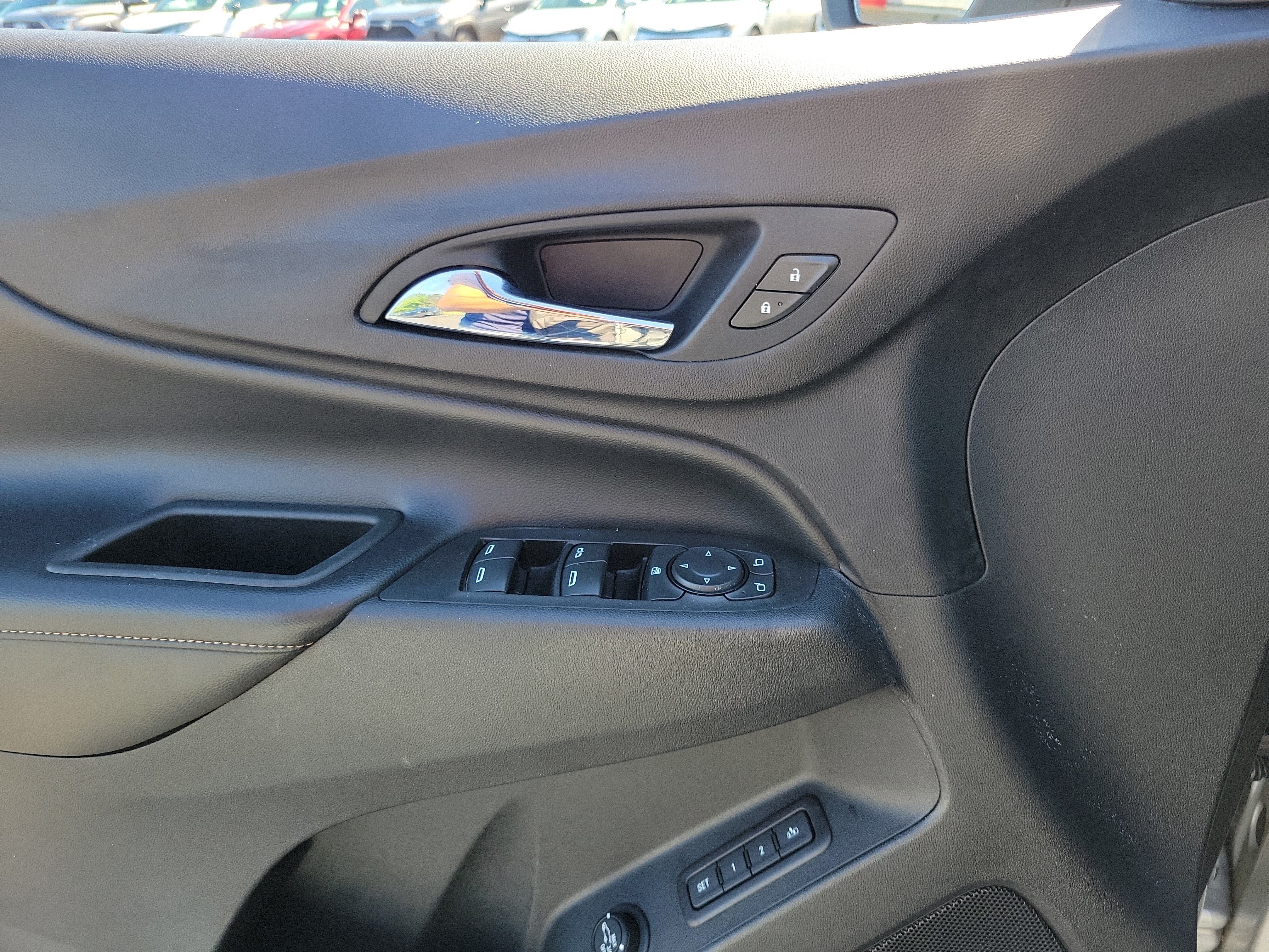 Used 2020 Silver Ice Metallic Chevrolet Premier image 17