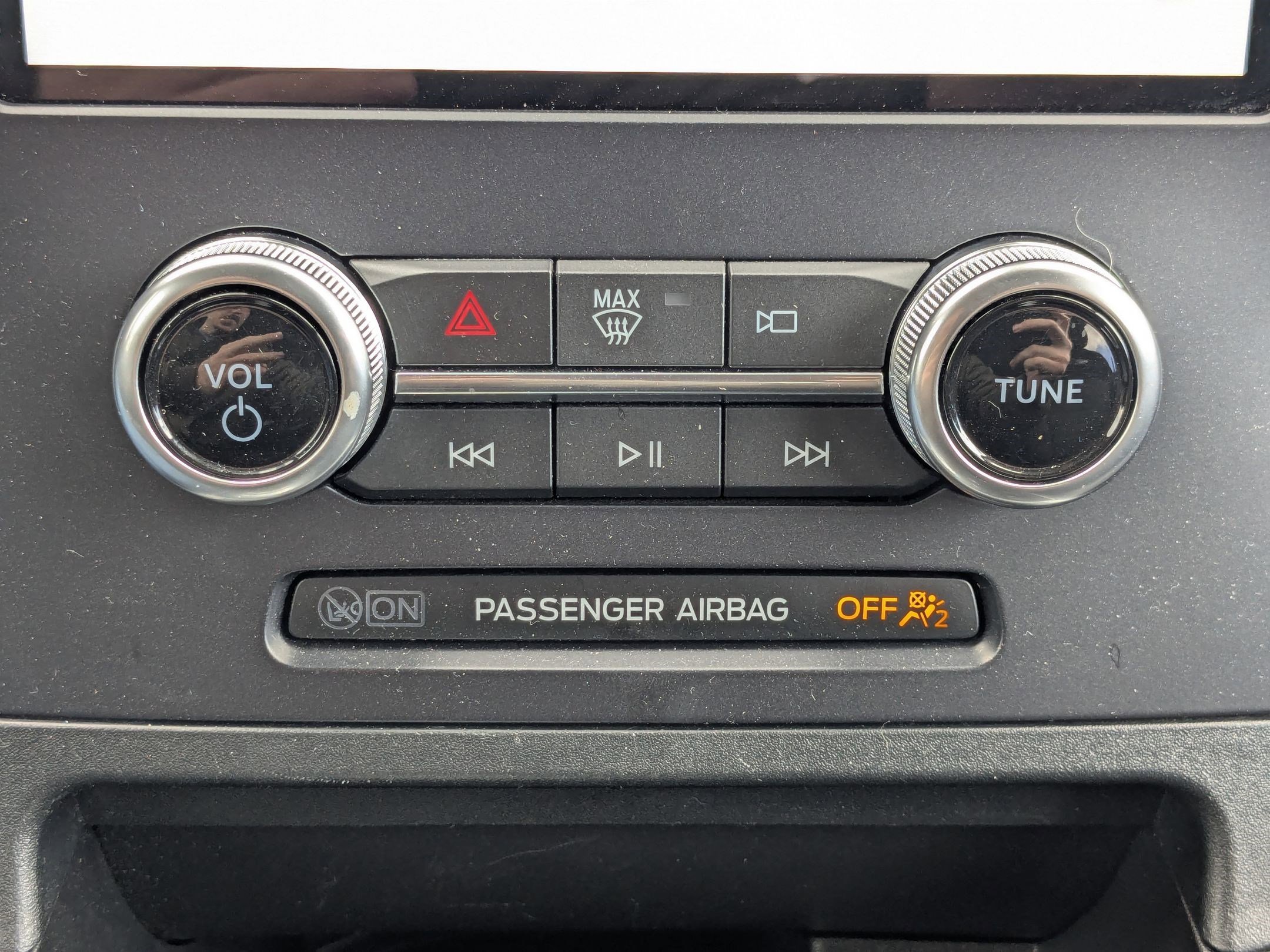 2021 Ford Edge SE - Photo 33