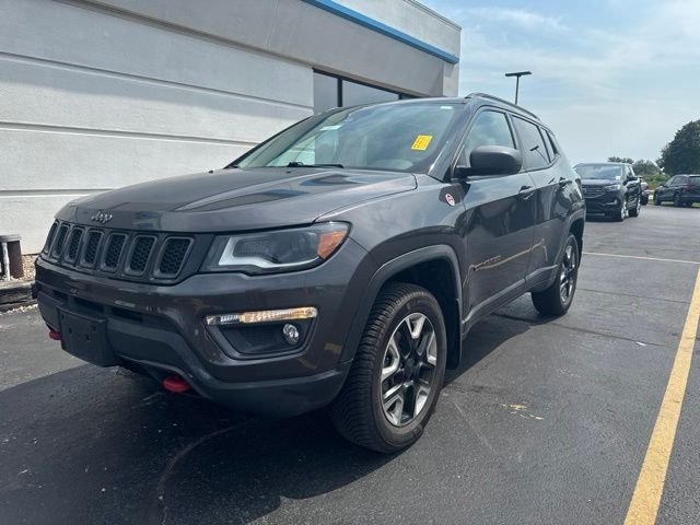 Used 2018 Granite Crystal Metallic Clearcoat Jeep Trailhawk image 1