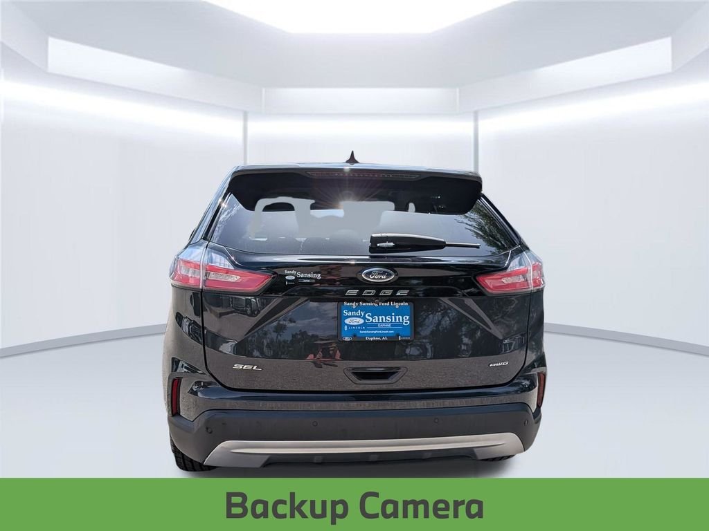 Used 2021 Gray Ford SEL image 5