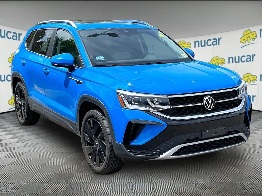 2023 Volkswagen Taos 1.5T SEL 4Motion's photo