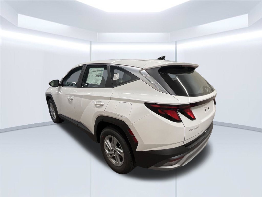 New 2026 White Hyundai SE image 5