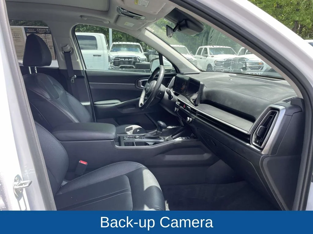 Used 2025 White Kia EX image 15