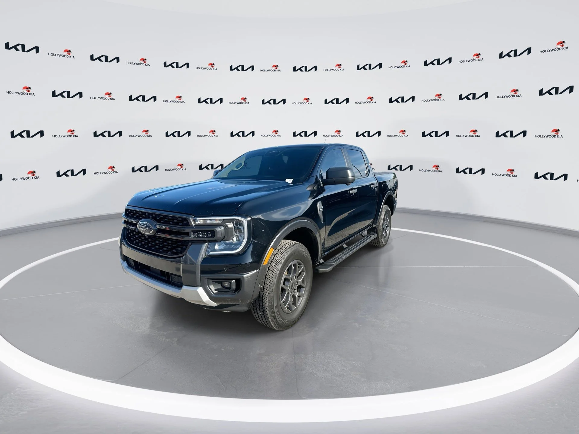 Used 2024 Shadow Black Ford XLT image 4