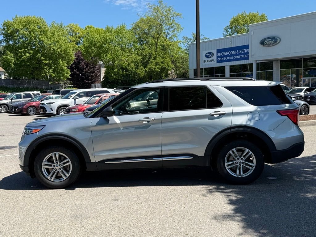Used 2022 Silver Ford XLT image 9