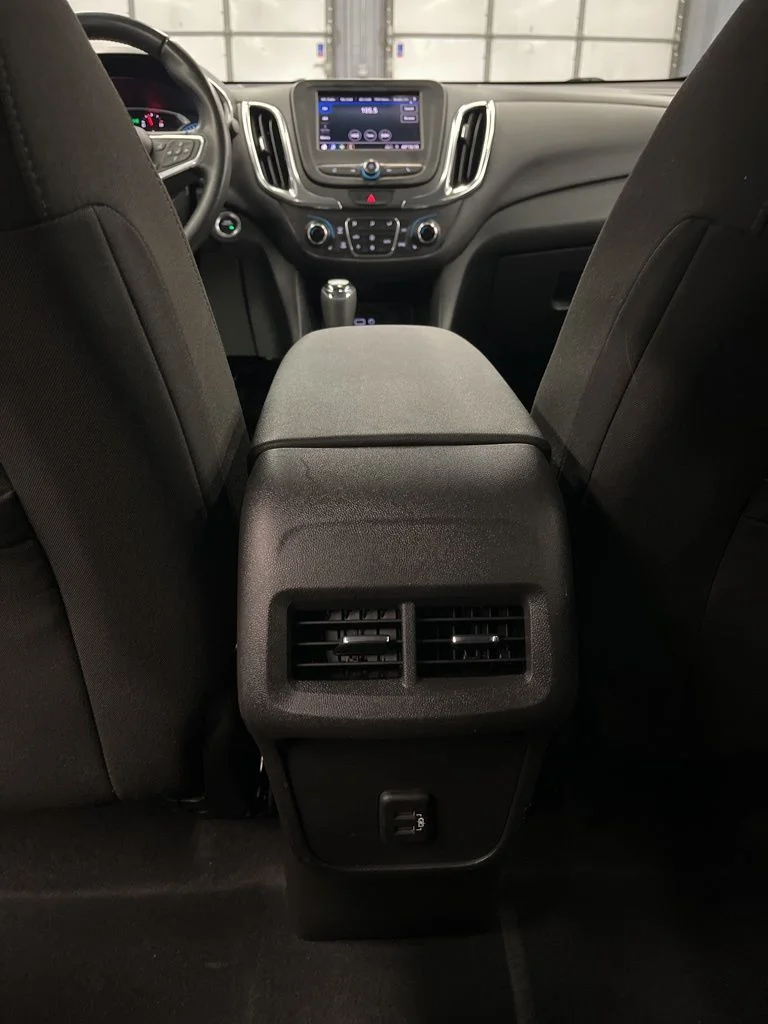 2021 Chevrolet Equinox LT - Photo 31