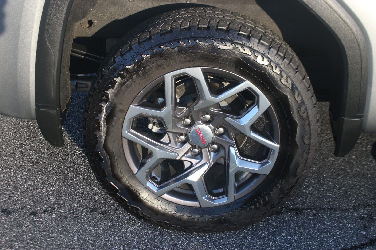 Used 2026 Sterling Metallic GMC SLT image 39