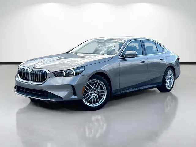 2024 BMW 5 Series 530i
