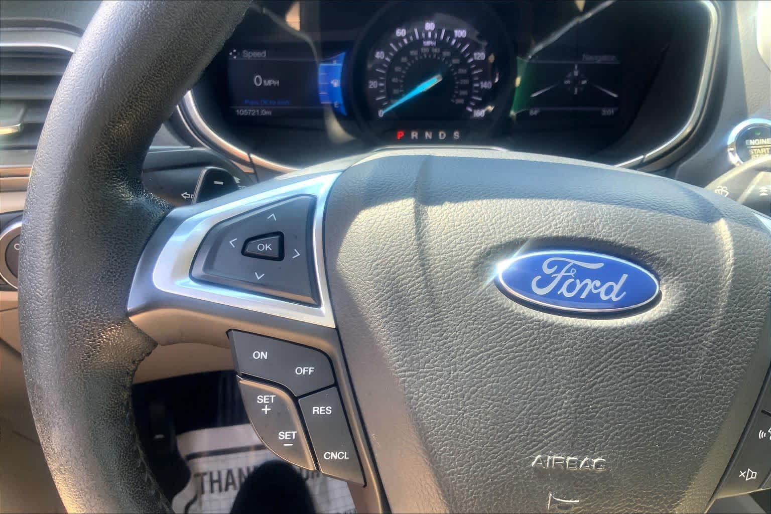 Used 2017 White Platinum Metallic Tri-Coat Ford SE image 23