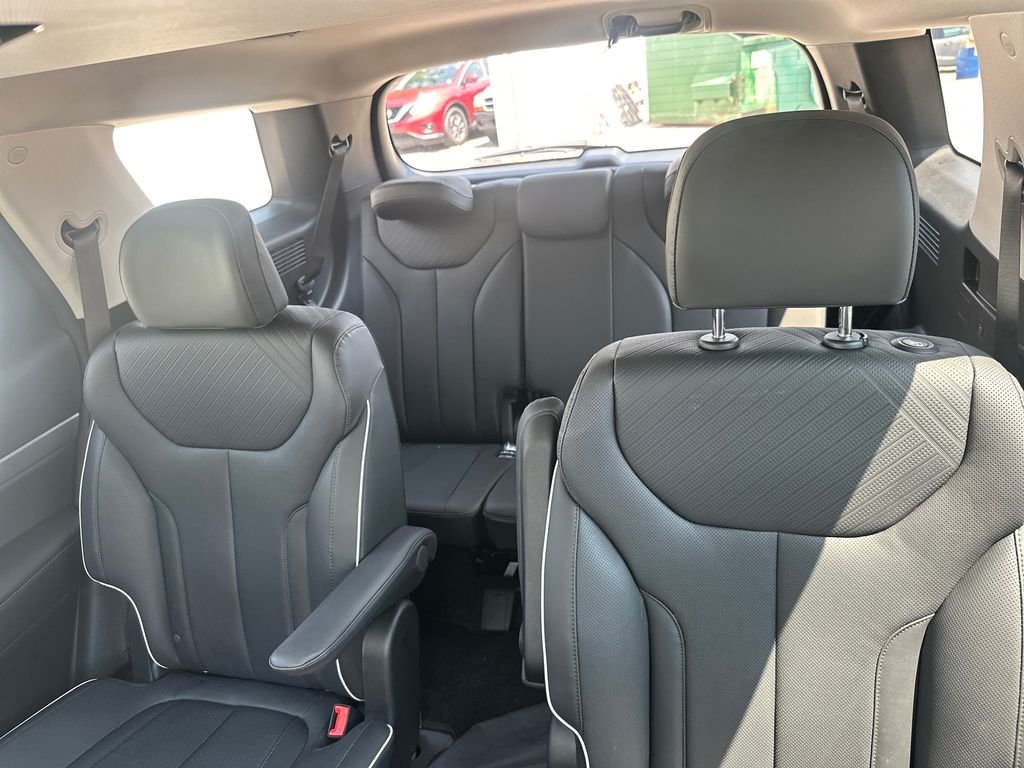 Used 2025 Steel Graphite Hyundai SEL Premium image 20