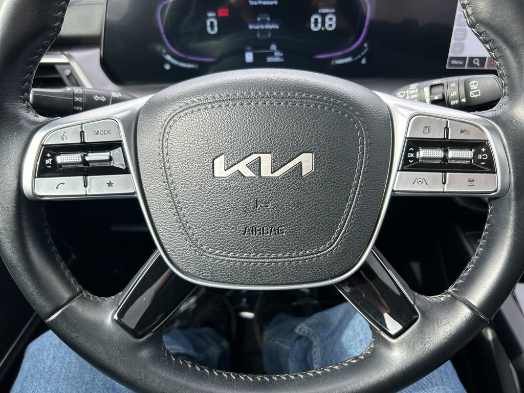 2025 Kia Telluride S - Photo 27