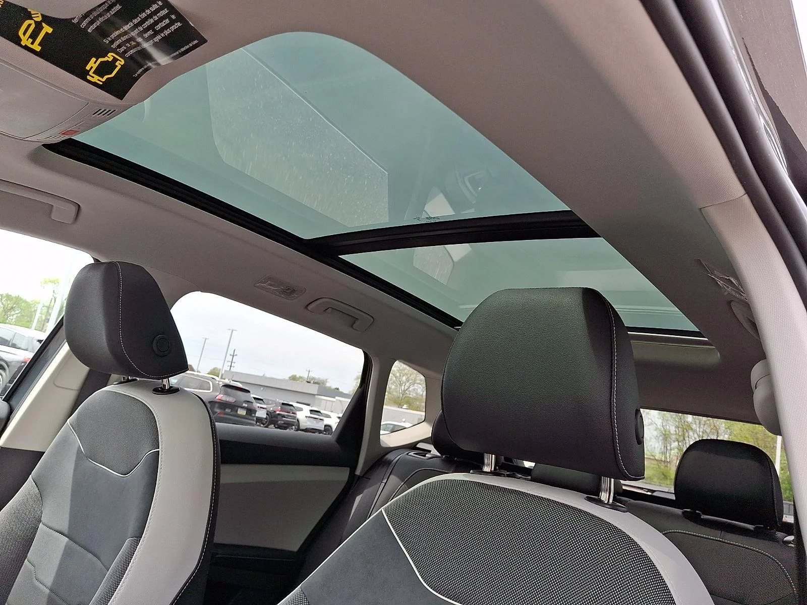 New 2026 Platinum Gray Metallic Volkswagen SE image 13