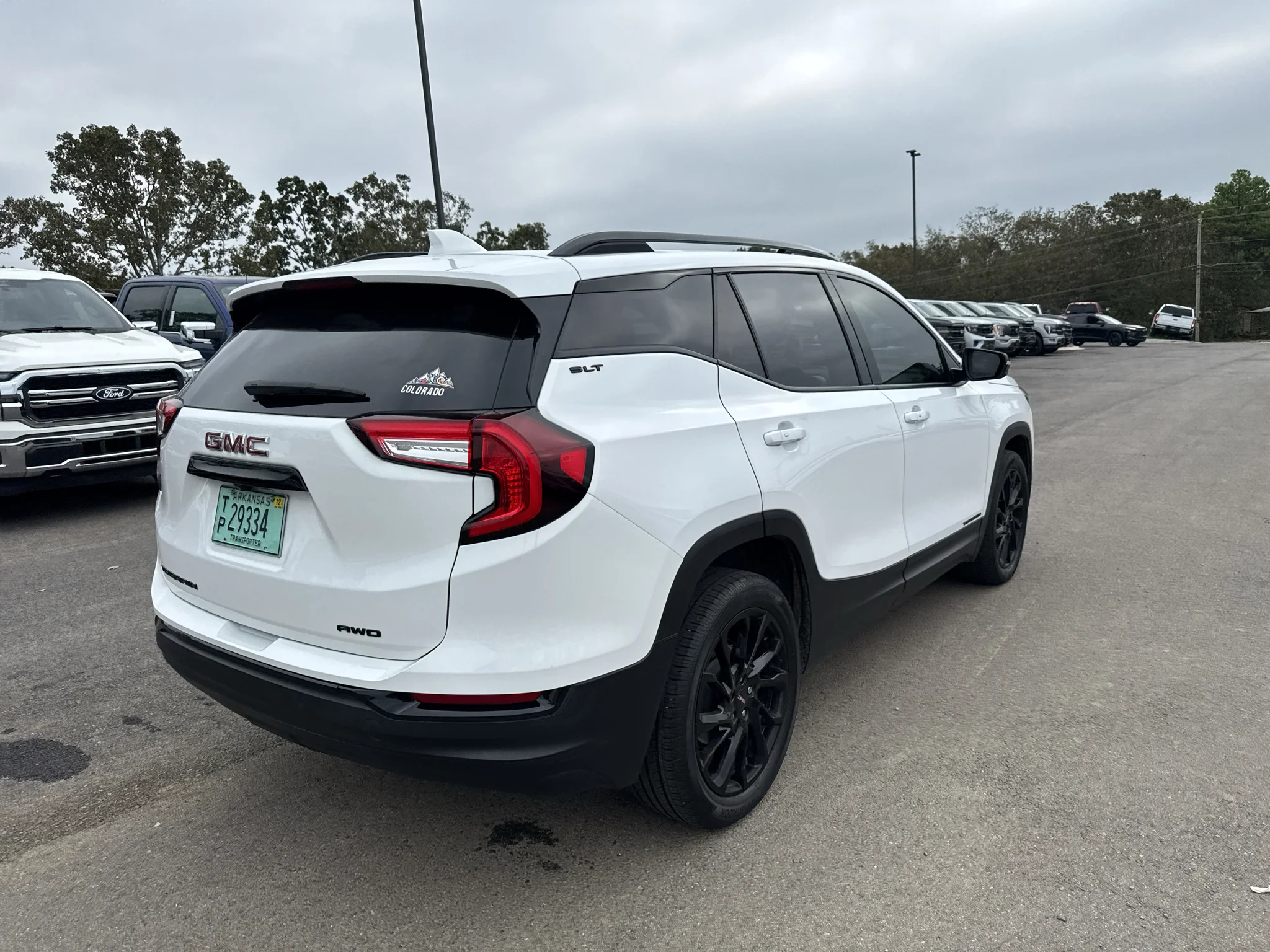 Used 2024 Summit White GMC SLT image 6