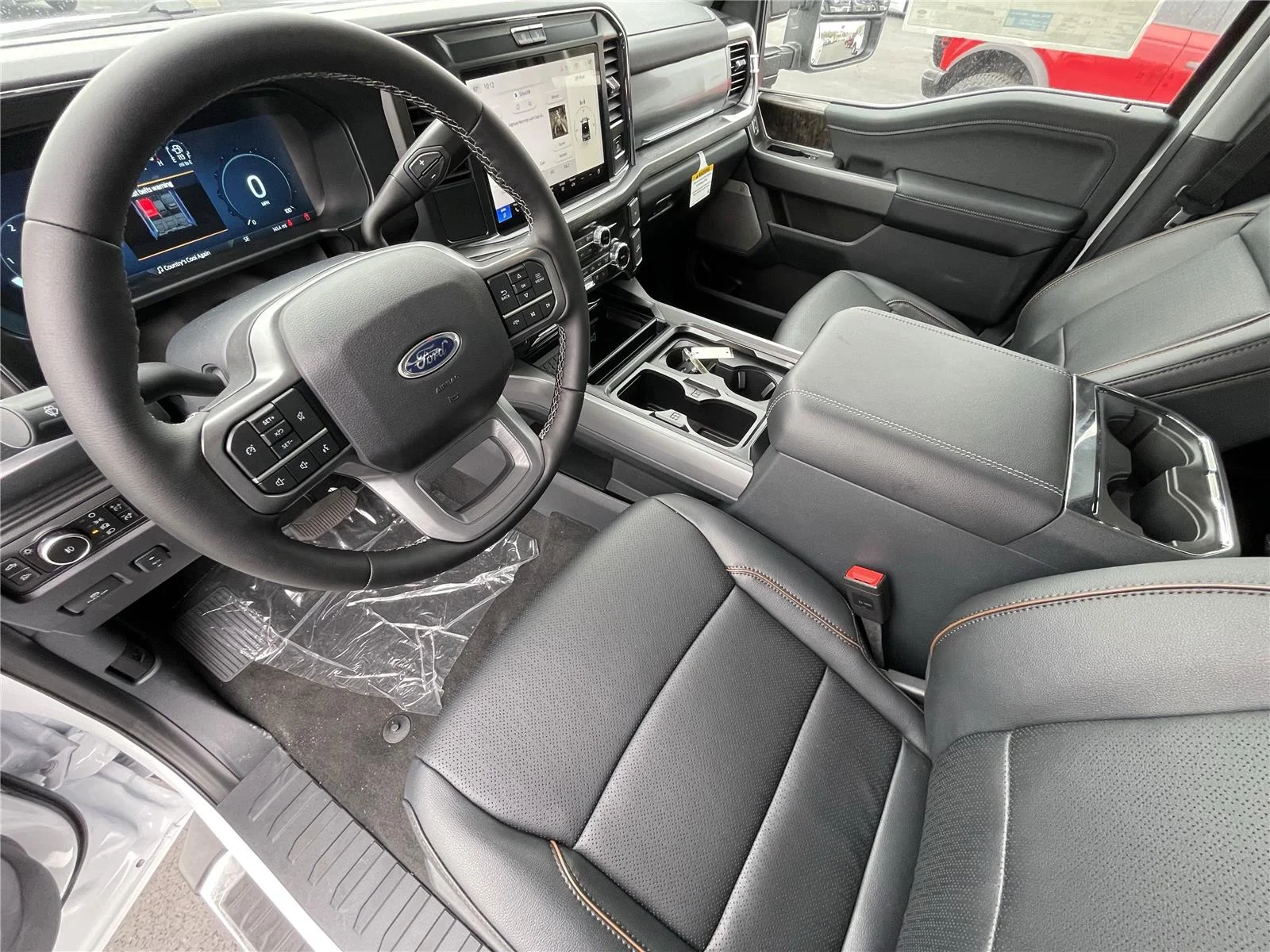 New 2026 Oxford White Ford LARIAT image 14