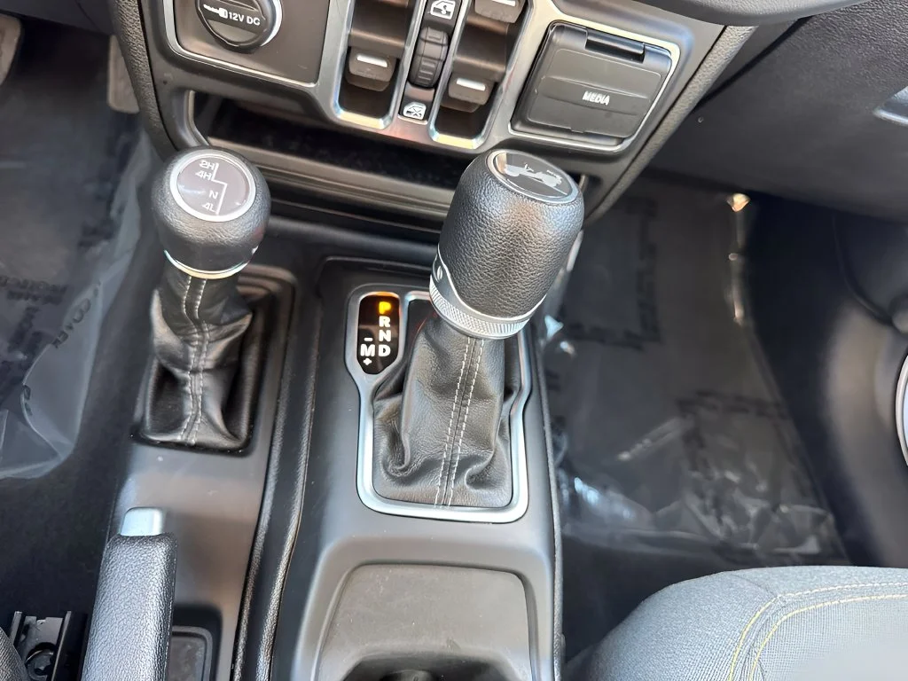 Used 2026 White Jeep Sahara image 12