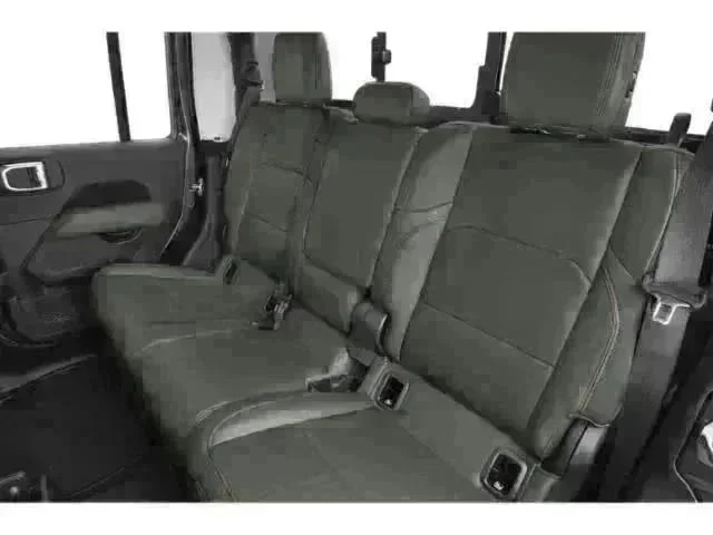 New 2026 Bright White Clear-Coat Exterior Paint Jeep Mojave image 10