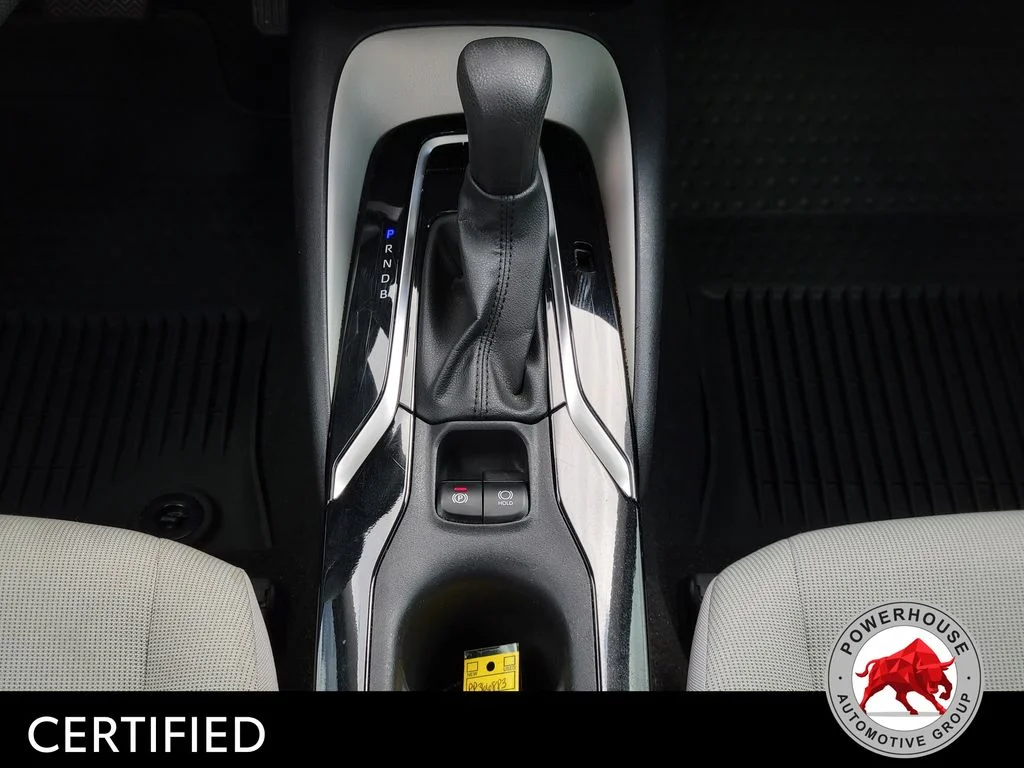 Used 2022 Silver Toyota LE image 21