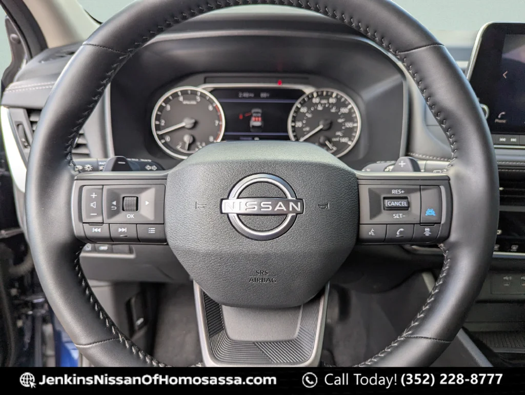 Used 2025 Blue Nissan SV image 42
