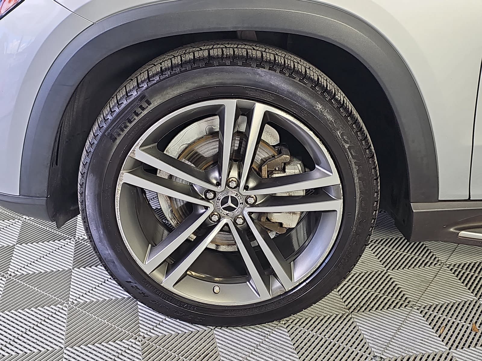 Used 2020 Silver Mercedes-Benz GLE 350 image 10