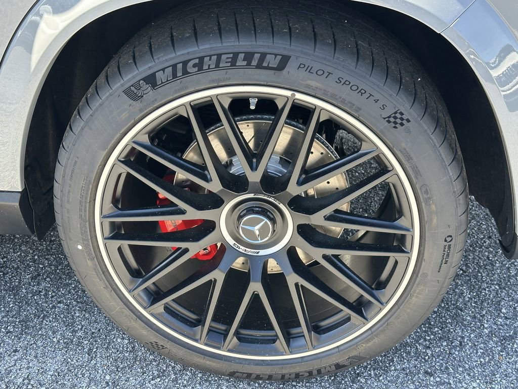 New 2026 MANUFAKTUR Alpine Grey Mercedes-Benz AMG® GLS 63 image 25