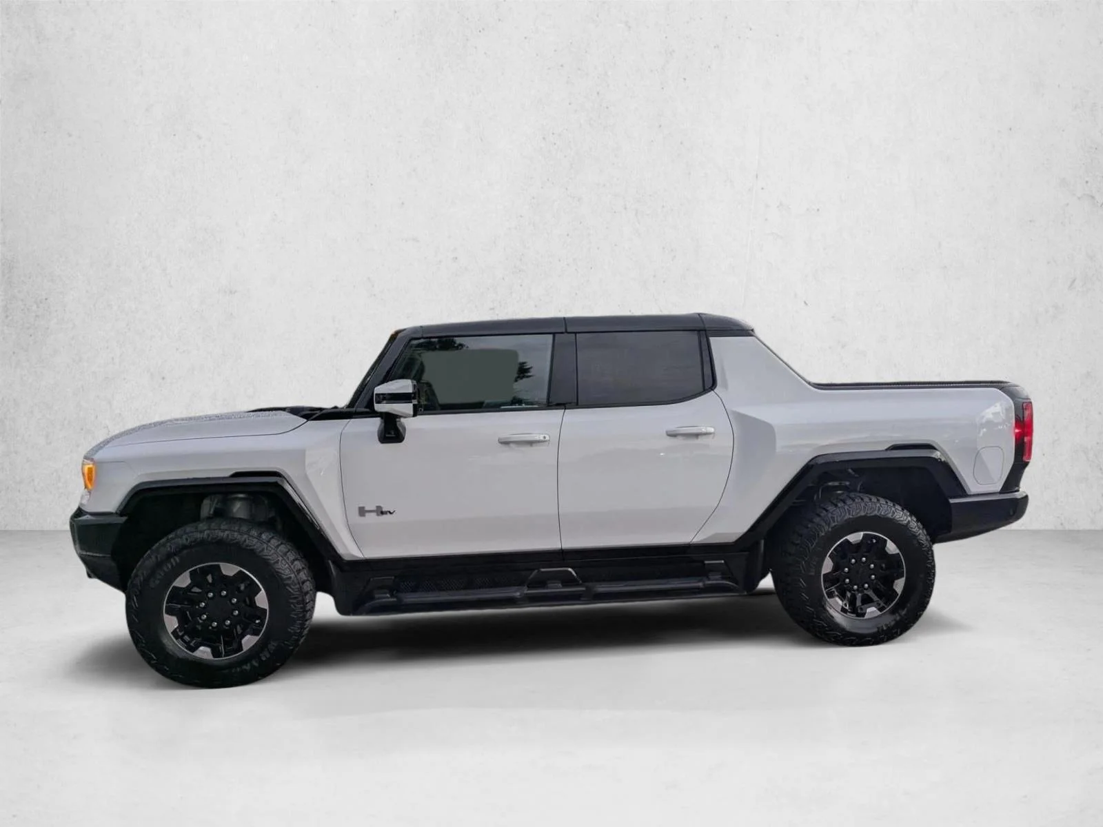 Used 2022 Interstellar White GMC Edition 1 image 9
