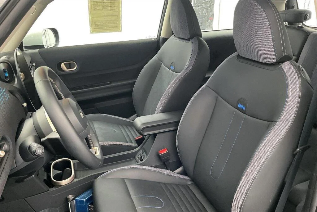 2025 MINI Hardtop 2 Door S - Photo 11