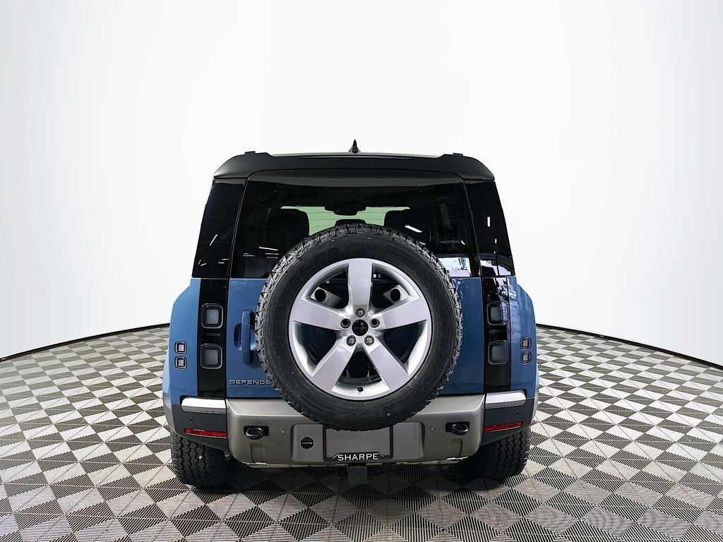 Used 2026 Tasman Blue Land Rover S image 6