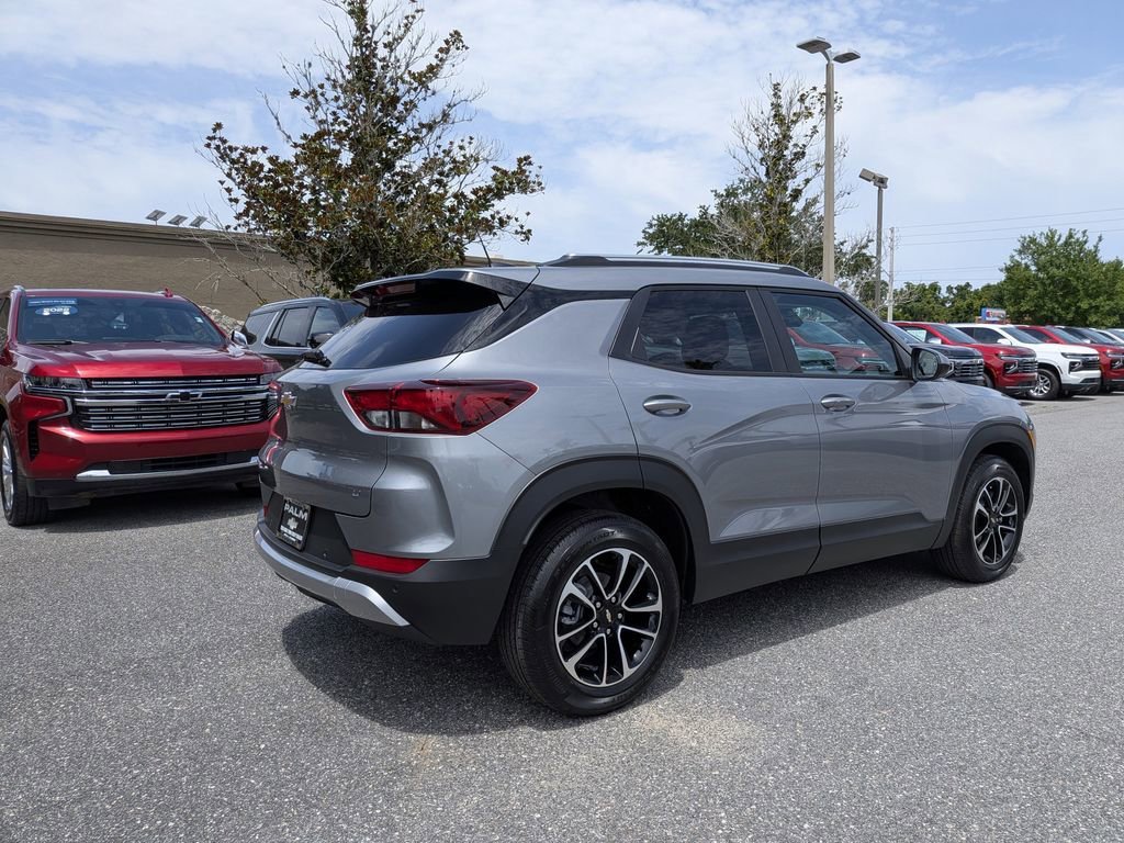 2026 Chevrolet Trailblazer LT - Photo 3