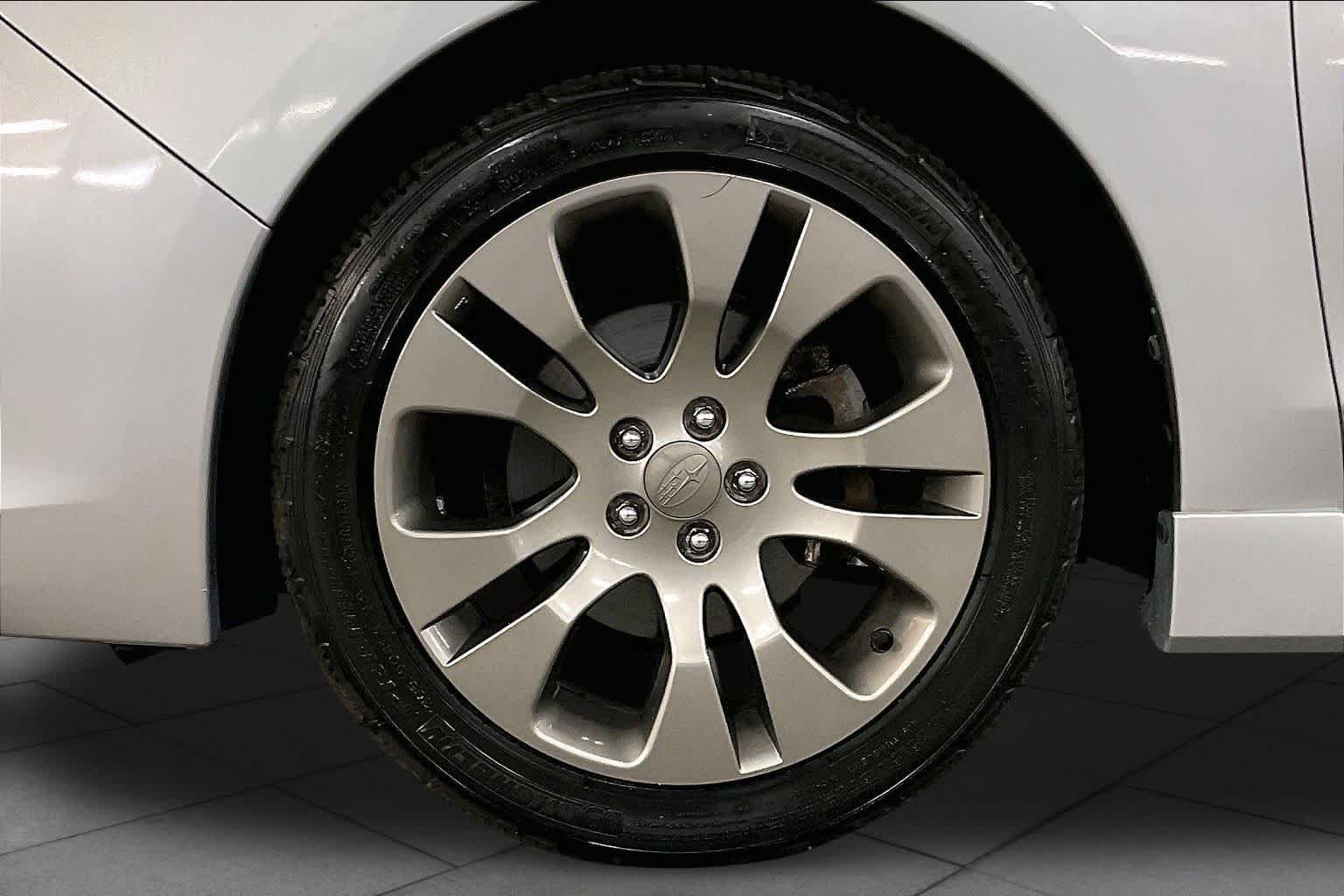 Used 2013 Ice Silver Metallic Subaru 2.0i Sport Premium image 11