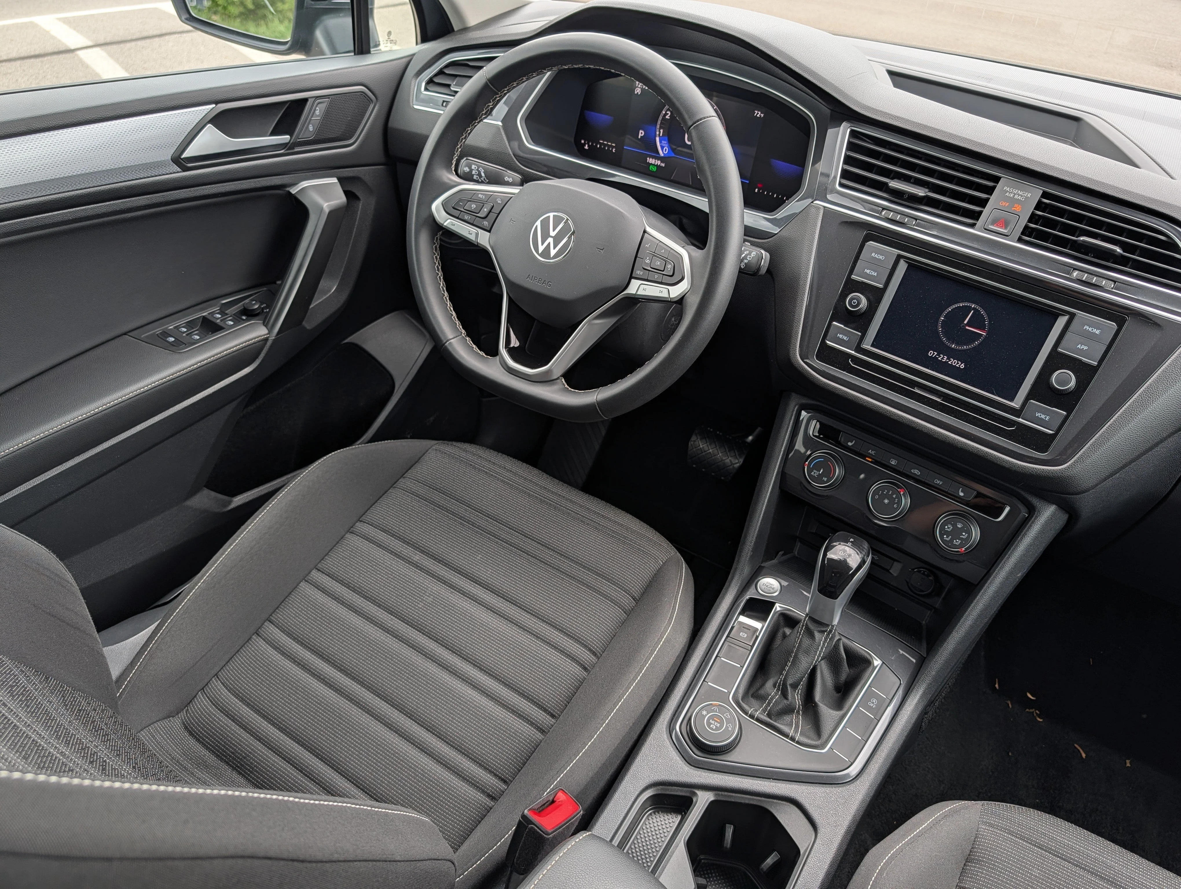 Certified Used 2023 Platinum Gray Metallic Volkswagen S image 12