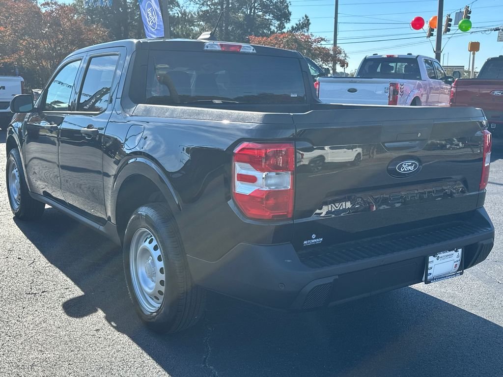 New 2025 Shadow Black Ford XL image 5