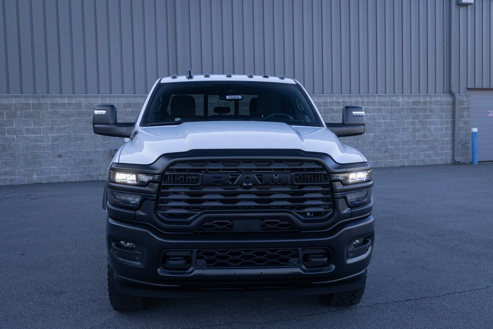 New 2026 White Ram Tradesman image 2