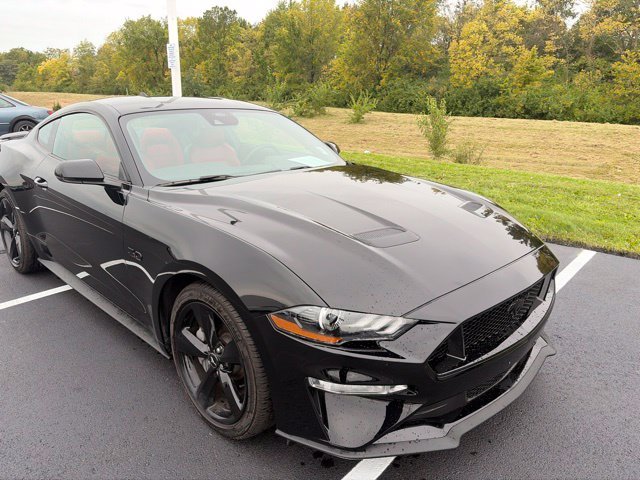 Used 2021 Shadow Black Ford GT Premium image 8