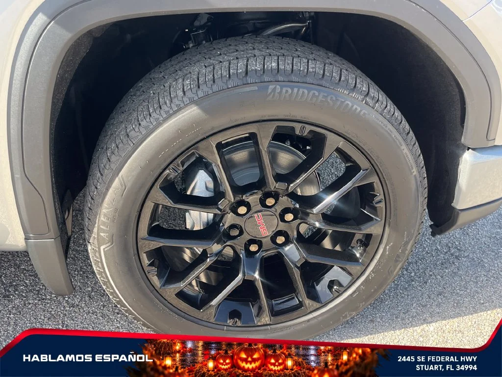 New 2026 Sterling Metallic GMC Denali image 21