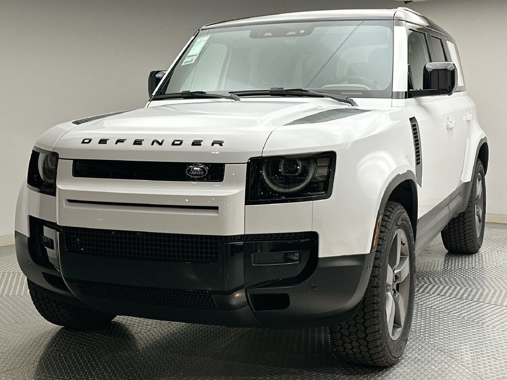 New 2026 Fuji White Land Rover S image 1